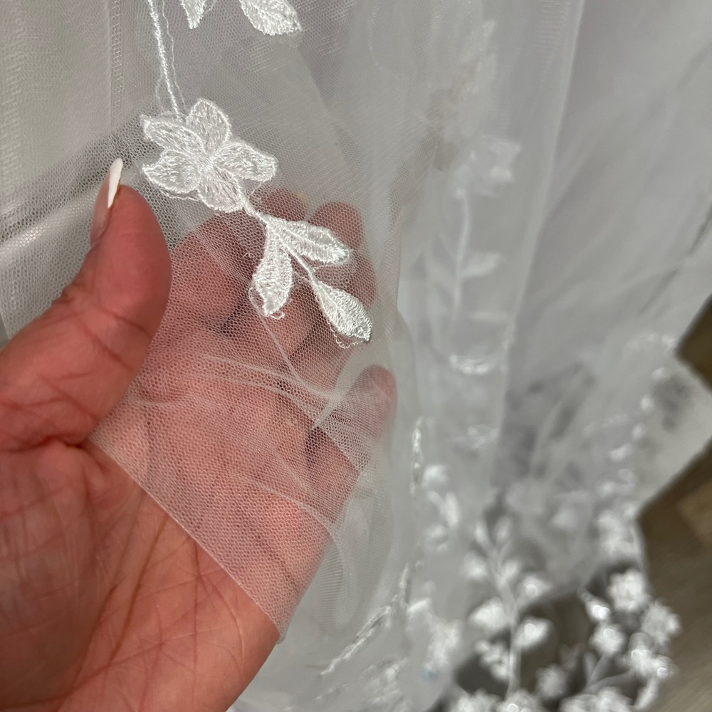Mermaid Wedding Dress - Picture 7 of 7